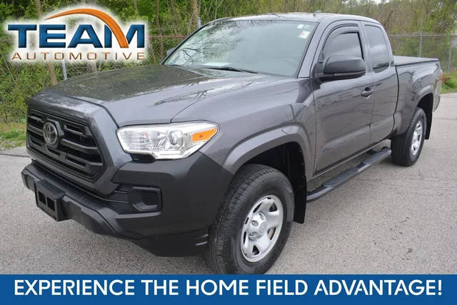 2018 Toyota Tacoma SR 4WD photo