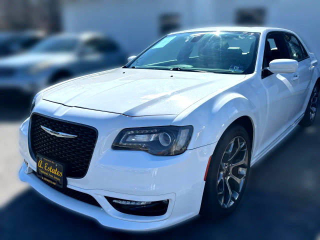 2017 Chrysler 300 300S RWD photo