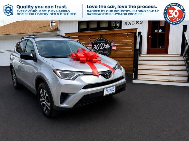 2018 Toyota RAV4 LE AWD photo