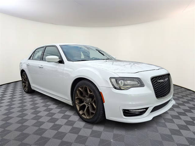 2017 Chrysler 300 300S Alloy Edition RWD photo