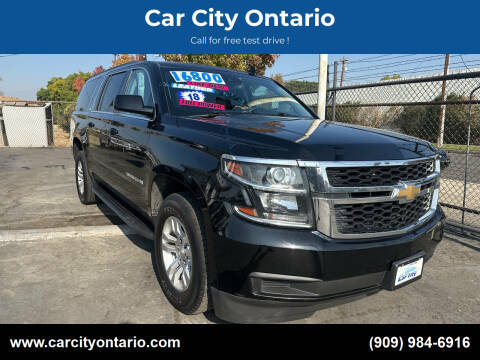 2018 Chevrolet Suburban LT RWD photo