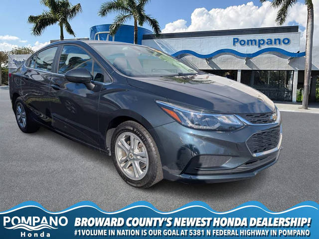 2018 Chevrolet Cruze LT FWD photo