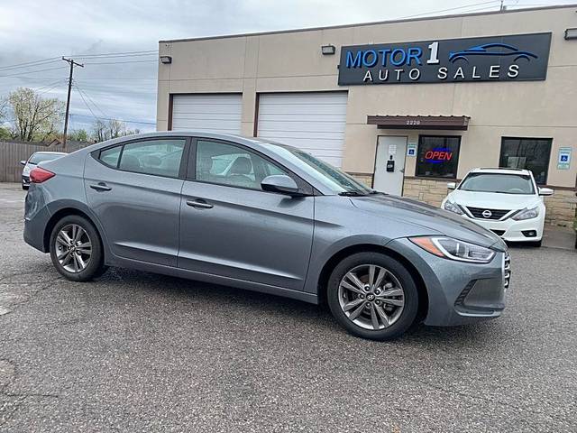 2017 Hyundai Elantra SE FWD photo