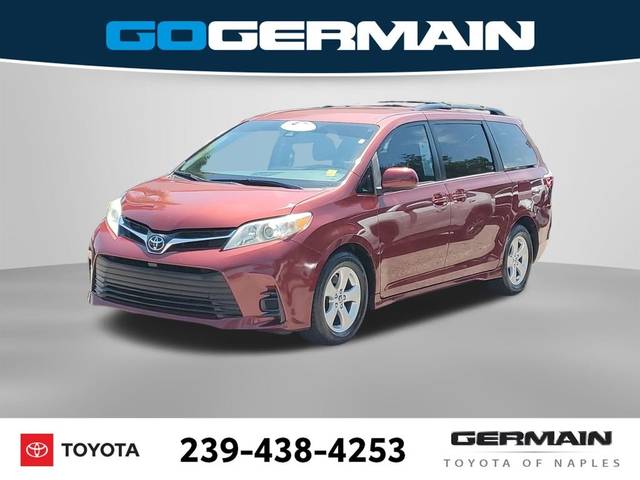 2018 Toyota Sienna LE FWD photo