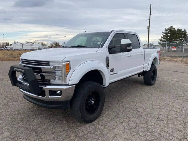 2018 Ford F-250 Super Duty LARIAT 4WD photo