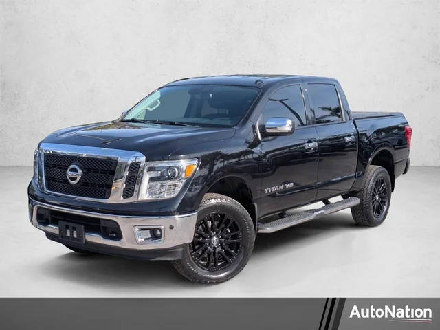 2018 Nissan Titan SL 4WD photo