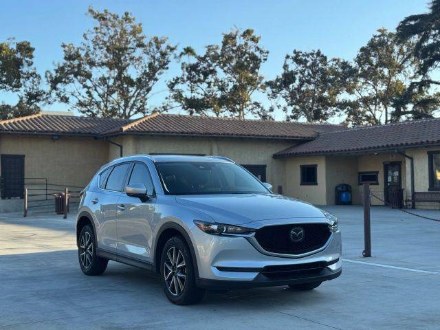 2018 Mazda CX-5 Touring AWD photo