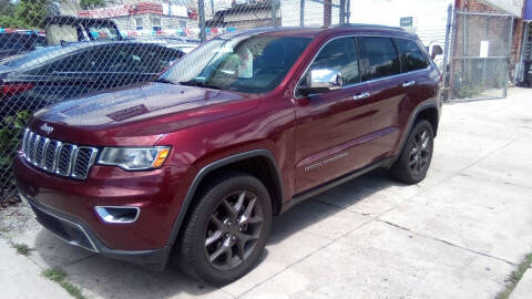 2017 Jeep Grand Cherokee Limited 4WD photo