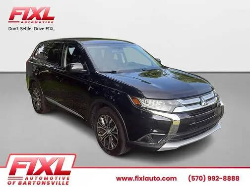 2018 Mitsubishi Outlander ES FWD photo
