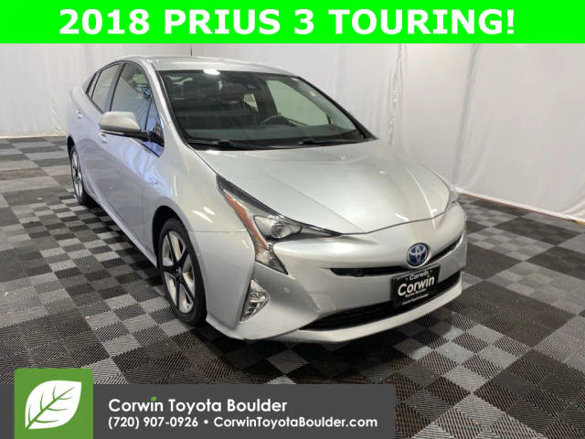 2018 Toyota Prius Three Touring FWD photo