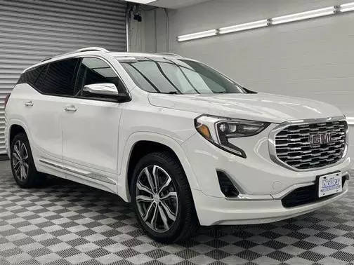 2019 GMC Terrain Denali AWD photo