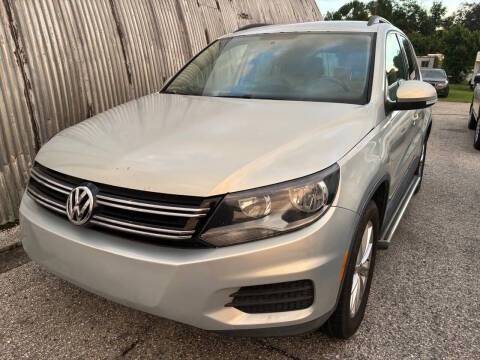 2015 Volkswagen Tiguan SE FWD photo