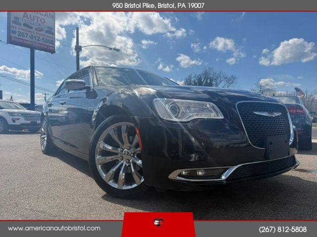 2018 Chrysler 300 Limited RWD photo