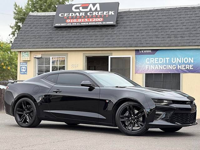 2016 Chevrolet Camaro 2SS RWD photo