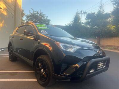 2017 Toyota RAV4 LE FWD photo