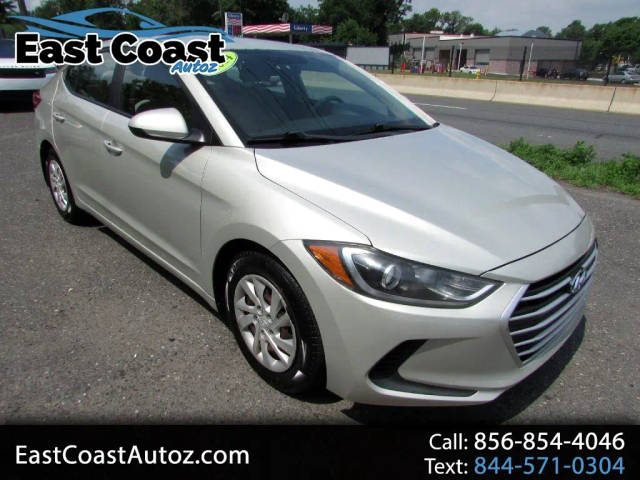 2017 Hyundai Elantra SE FWD photo