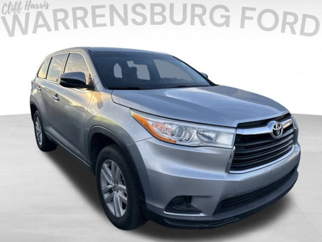 2015 Toyota Highlander LE FWD photo