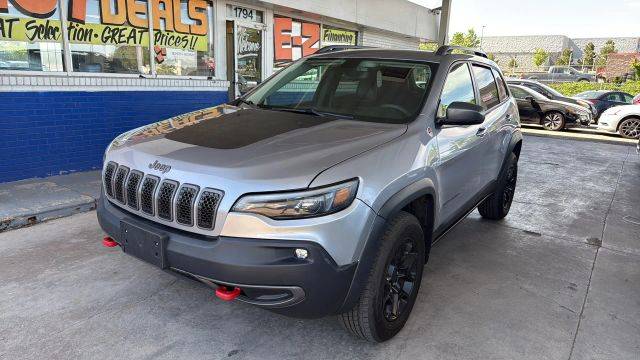 2019 Jeep Cherokee Trailhawk 4WD photo