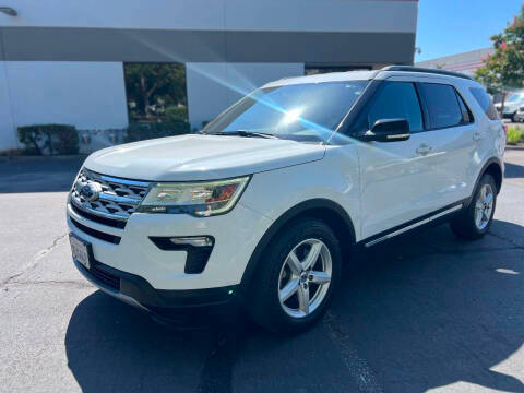 2018 Ford Explorer XLT FWD photo
