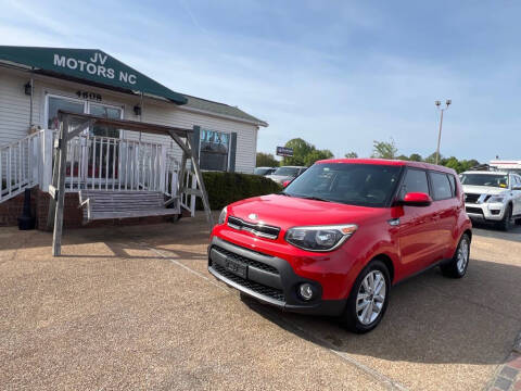 2019 Kia Soul + FWD photo
