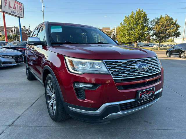 2018 Ford Explorer Platinum 4WD photo