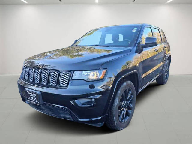 2018 Jeep Grand Cherokee Altitude 4WD photo