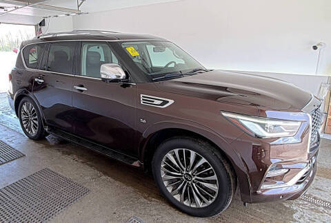 2018 Infiniti QX80  4WD photo