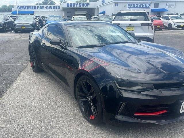 2018 Chevrolet Camaro 1LT RWD photo