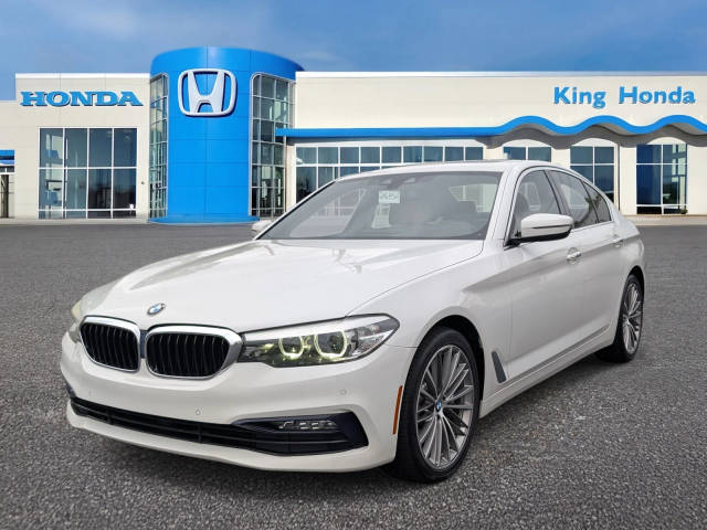 2018 BMW 5 Series 530i xDrive AWD photo