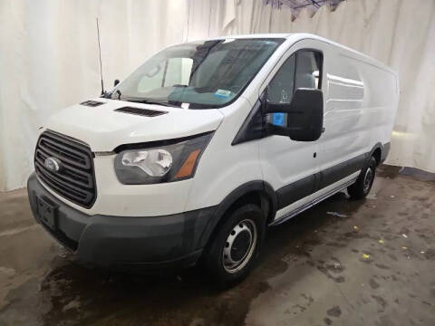 2018 Ford Transit Van  RWD photo