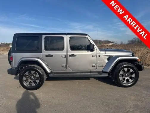 2018 Jeep Wrangler Unlimited Sahara 4WD photo