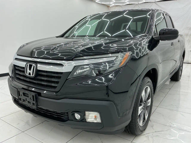 2019 Honda Ridgeline RTL-T AWD photo