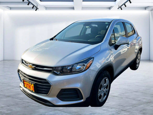 2018 Chevrolet Trax LS FWD photo