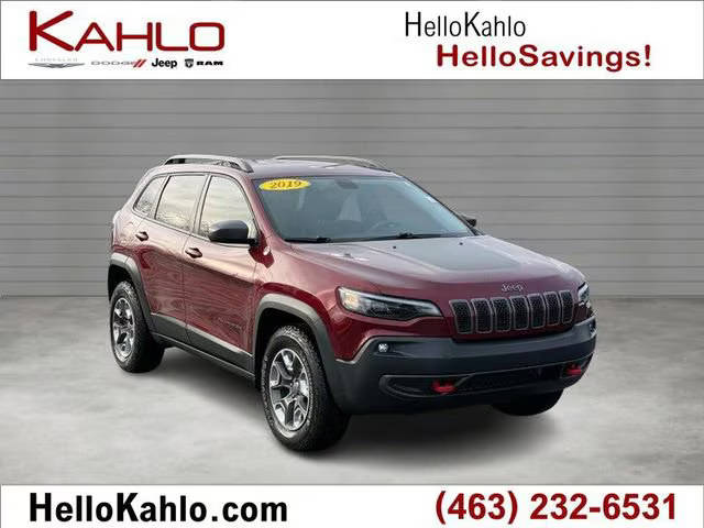 2019 Jeep Cherokee Trailhawk 4WD photo