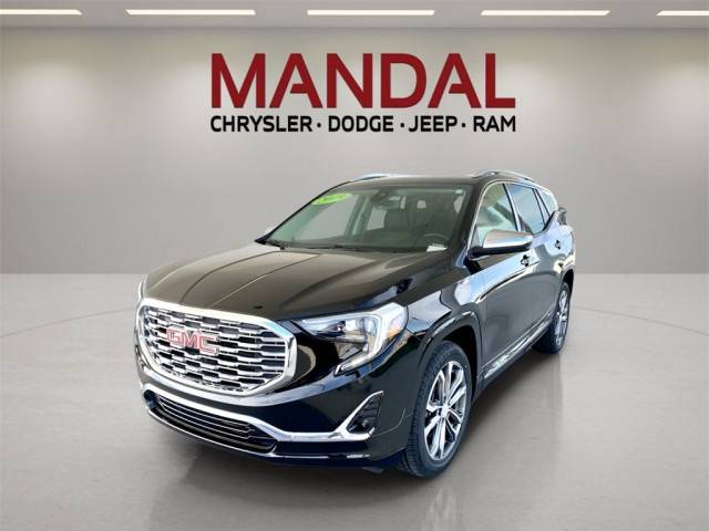 2019 GMC Terrain Denali FWD photo