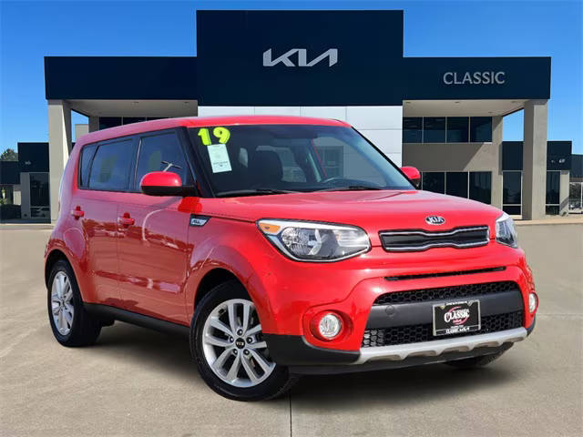 2019 Kia Soul + FWD photo