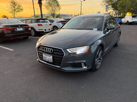 2018 Audi A3 Premium AWD photo