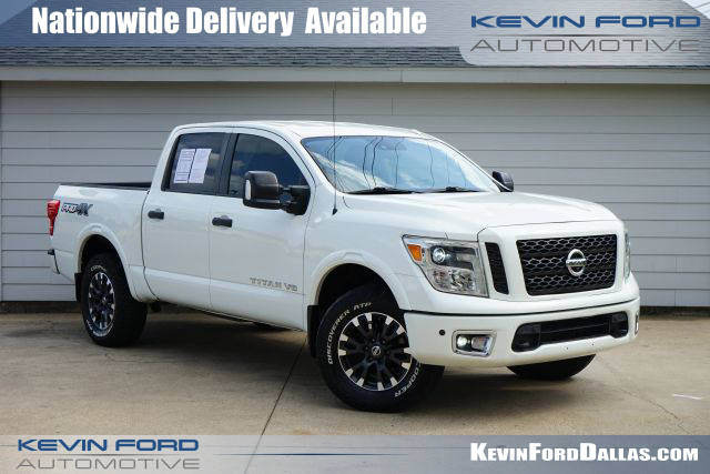 2018 Nissan Titan PRO-4X 4WD photo