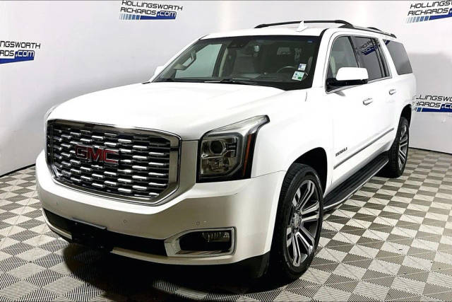 2019 GMC Yukon XL Denali RWD photo
