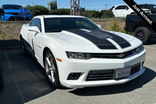 2015 Chevrolet Camaro SS RWD photo