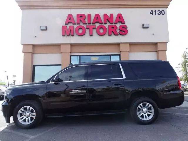 2018 Chevrolet Suburban LT RWD photo