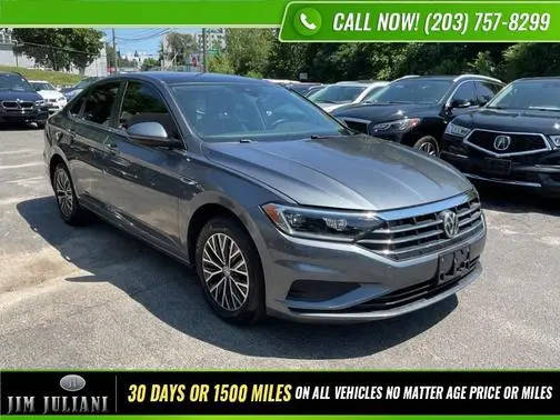2019 Volkswagen Jetta SEL FWD photo