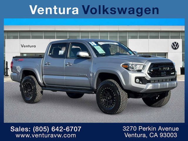 2018 Toyota Tacoma TRD Sport 4WD photo