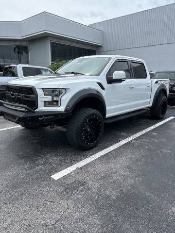 2018 Ford F-150 Raptor 4WD photo