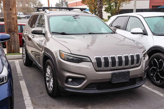 2019 Jeep Cherokee Latitude FWD photo