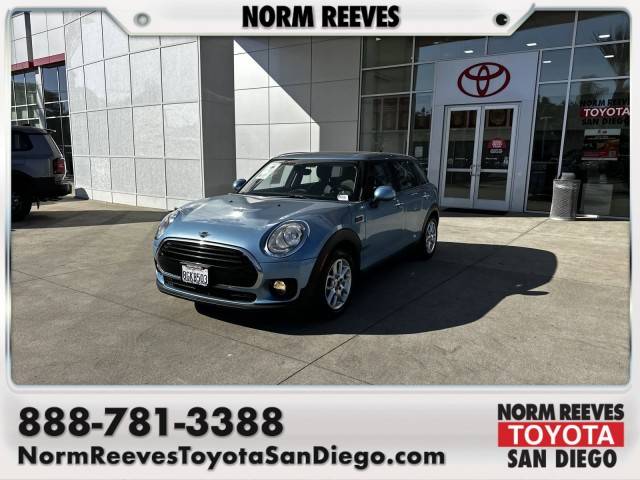 2019 MINI Cooper Clubman Cooper FWD photo