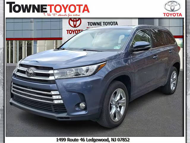 2018 Toyota Highlander Limited FWD photo