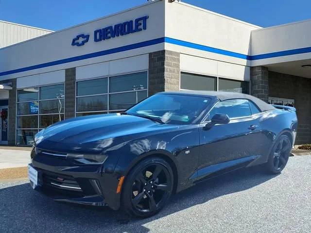 2018 Chevrolet Camaro 2LT RWD photo