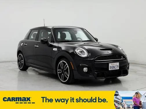 2019 MINI Hardtop 4 Door Cooper S FWD photo