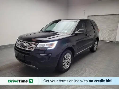 2018 Ford Explorer XLT 4WD photo